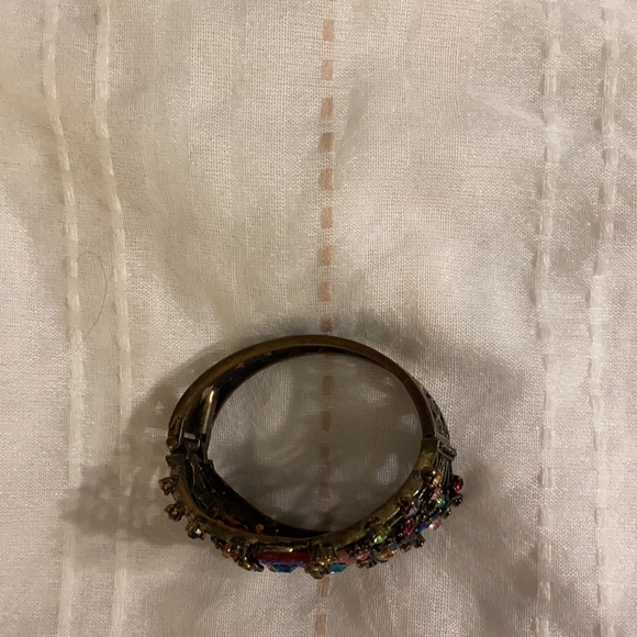 Women’s costume bangle - Picture 2 of 2